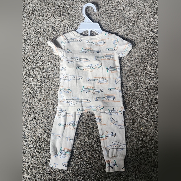 Kids Airplane Print 2 Piece Pajamas - Picture 2 of 4